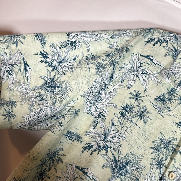 Tommy Bahama The Coconut Point Green & Blue Palm Tree Hawaiian Button-Down Shirt - Picture 3 of 6